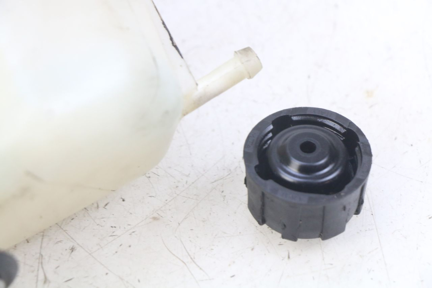 photo de Zbiornik wyrównawczy PIAGGIO XEVO - X EVO 125 (2007 - 2017) - Widok ogólny