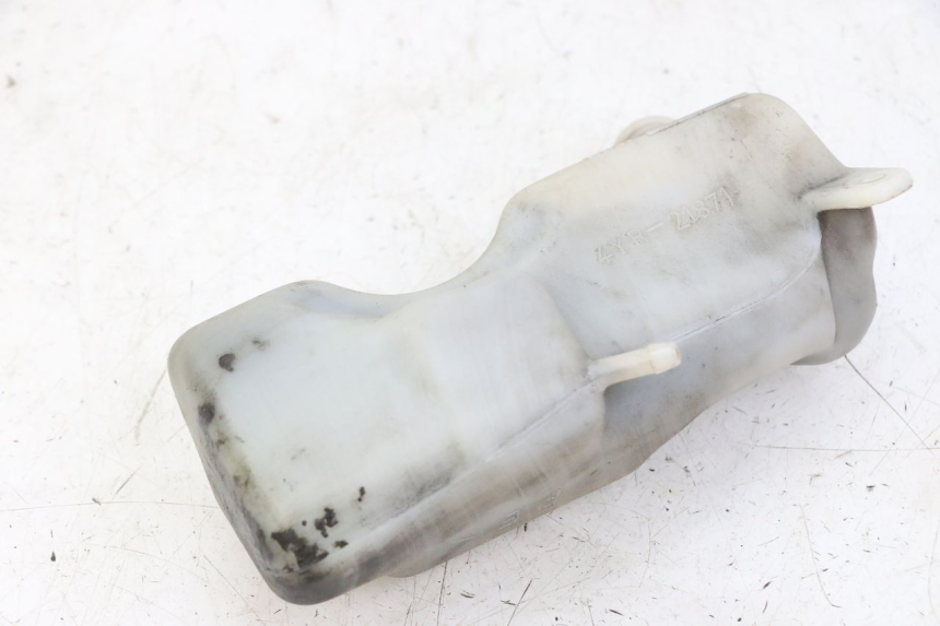 photo de Zbiornik wyrównawczy YAMAHA FZS FAZER 600 (2001 - 2003) - Zoom stanu zużycia