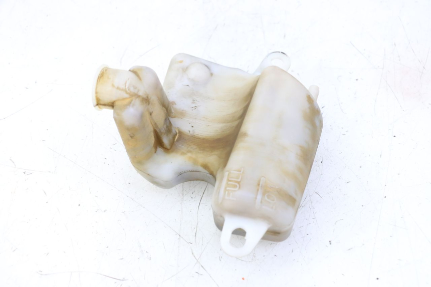 photo de Zbiornik wyrównawczy YAMAHA X-MAX XMAX ABS 250 (2010 - 2014) - Zoom stanu zużycia