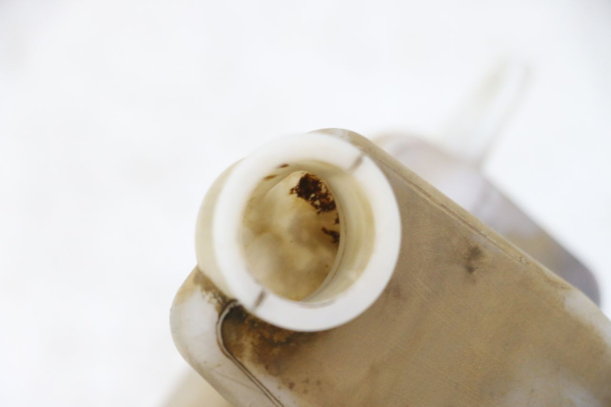 photo de Zbiornik wyrównawczy YAMAHA X-MAX XMAX ABS 250 (2010 - 2014) - Zbliżenie techniczne