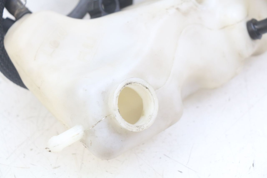 photo de ZBIORNIK WYRÓWNAWCZY YAMAHA YP MAJESTY 400 (2004 - 2008) - Szczegół części