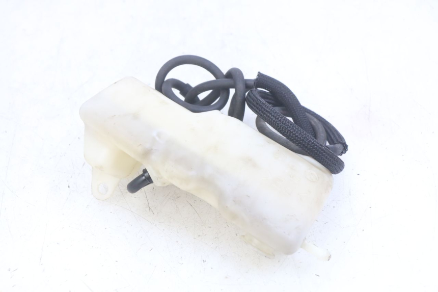 photo de ZBIORNIK WYRÓWNAWCZY YAMAHA YP MAJESTY 400 (2004 - 2008) - Zoom stanu zużycia