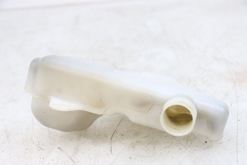 photo de Zbiornik wyrównawczy YAMAHA YP MAJESTY 125 (2002 - 2006) - Inny kąt widzenia