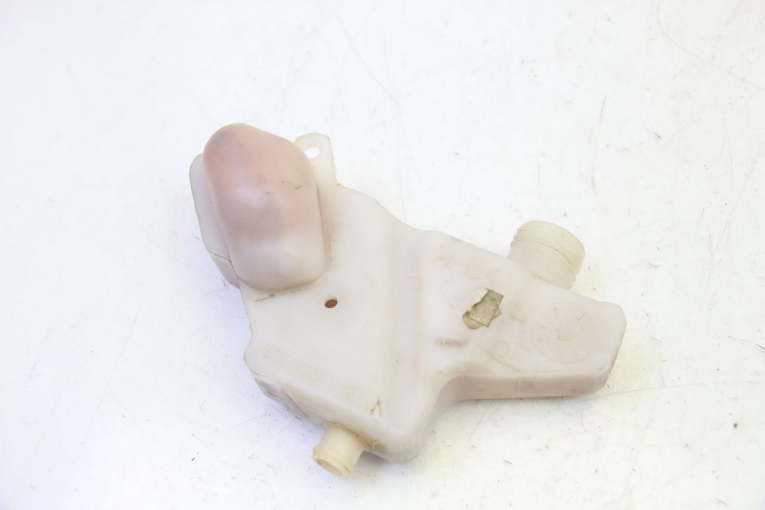 photo de Zbiornik wyrównawczy YAMAHA YP MAJESTY 125 (2007 - 2010) - Zoom stanu zużycia