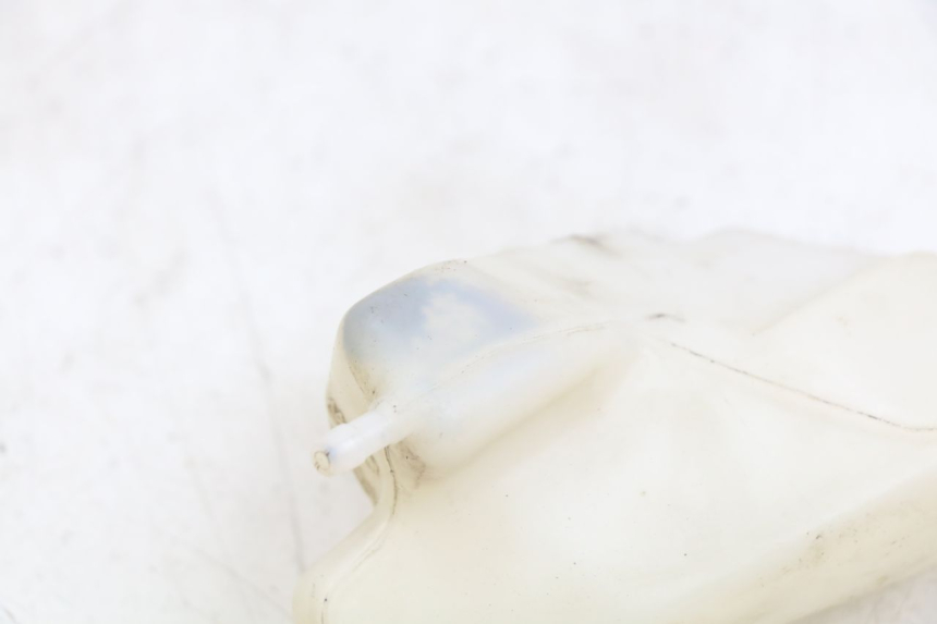 photo de Zbiornik wyrównawczy YAMAHA YZF R THUNDERCAT 600 (1996 - 2003) - Zoom stanu zużycia