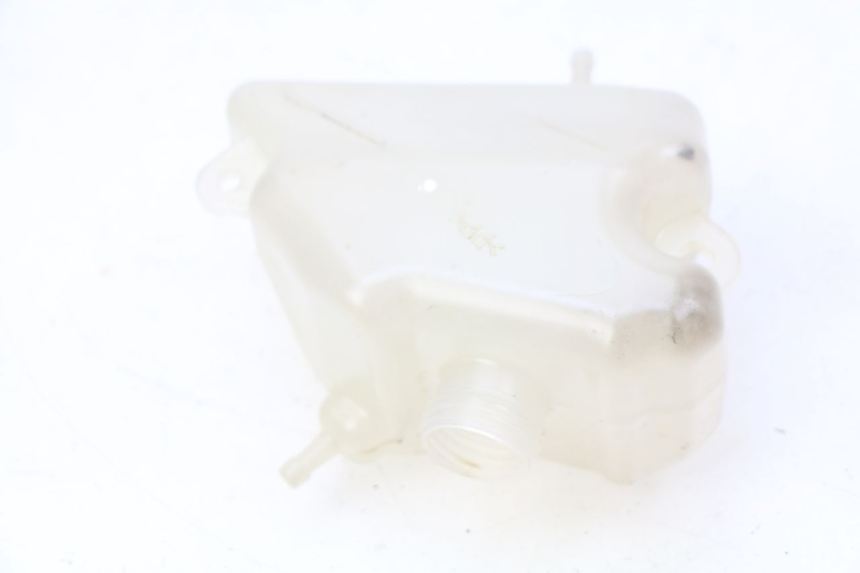 photo de Zbiornik wyrównawczy KAWASAKI Z 650 (2016 - 2019) - Zoom stanu zużycia