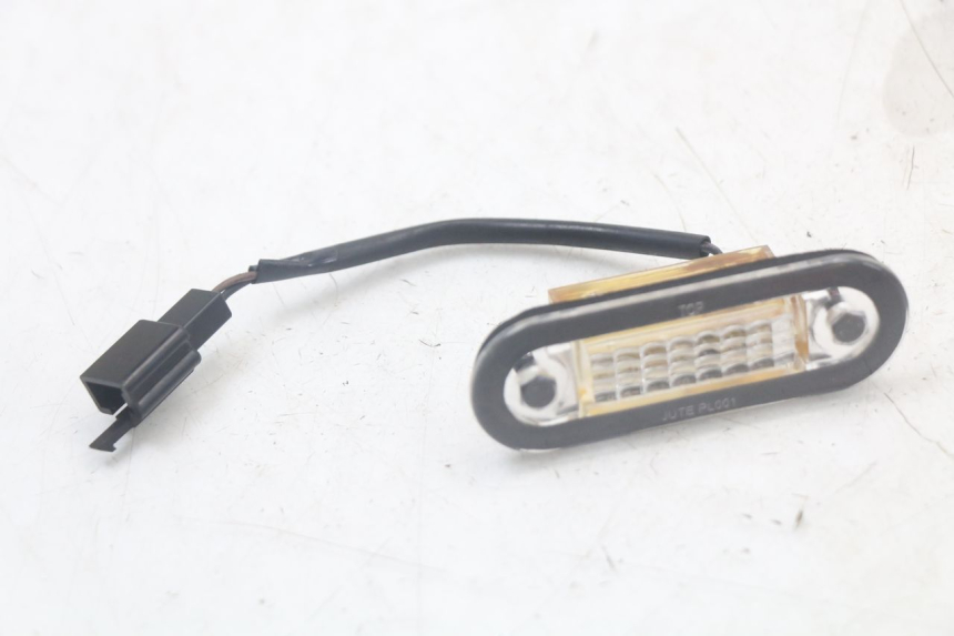 photo de ŚWIATŁO POZYCYJNE QUADRO 3D S 350 (2013 - 2018) - Widok główny