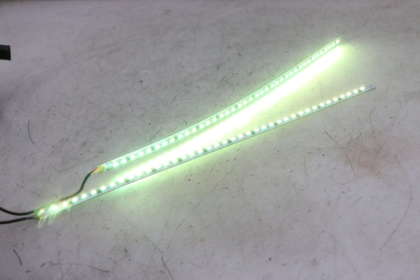 photo de ŚWIATŁO POZYCYJNE DUALTRON AMINIA 1 - Szczegół części