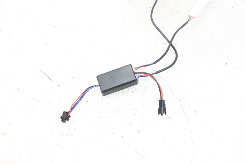 photo de ŚWIATŁO POZYCYJNE DUALTRON AMINIA 1 - Widok ogólny