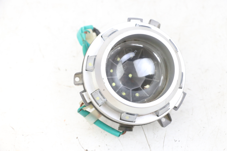 photo de ŚWIATŁO POZYCYJNE SYM CROX 4T 50 (2016 - 2023) - Widok główny