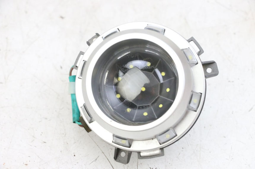 photo de ŚWIATŁO POZYCYJNE SYM CROX 4T 50 (2016 - 2023) - Szczegół części