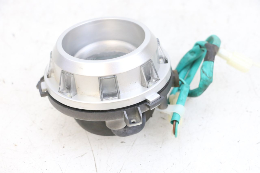 photo de ŚWIATŁO POZYCYJNE SYM CROX 4T 50 (2016 - 2023) - Zbliżenie techniczne