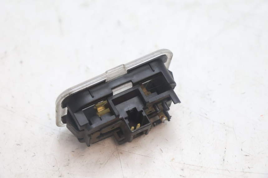 photo de ŚWIATŁO POZYCYJNE HONDA FJS SILVER WING SILVERWING 400 (2005 - 2008) - Zoom stanu zużycia