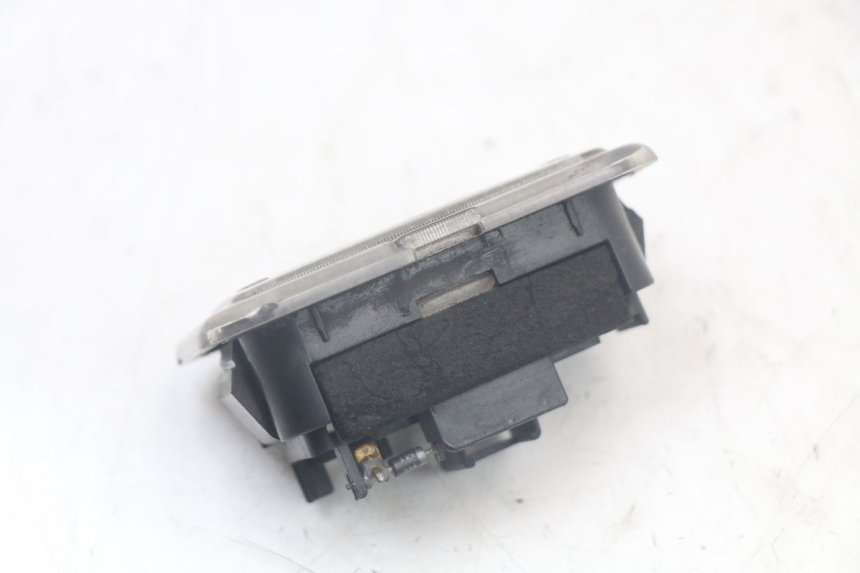 photo de ŚWIATŁO POZYCYJNE HONDA FJS SILVERWING SILVER WING 600 (2001 - 2010) - Zoom stanu zużycia