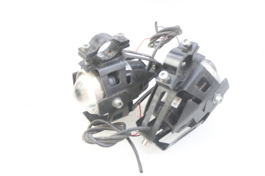 photo de ŚWIATŁO POZYCYJNE SYM HUSKY 125 (1999 - 2005) - Zoom stanu zużycia