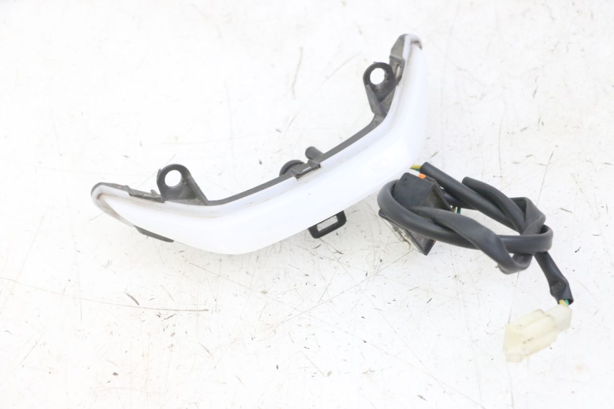 photo de ŚWIATŁO POZYCYJNE PEUGEOT KISBEE 2T 50 (2018 - 2022) - Widok główny