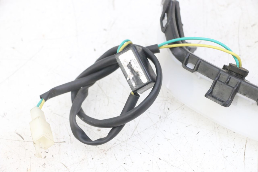 photo de ŚWIATŁO POZYCYJNE PEUGEOT KISBEE 2T 50 (2018 - 2022) - Część sprawdzona