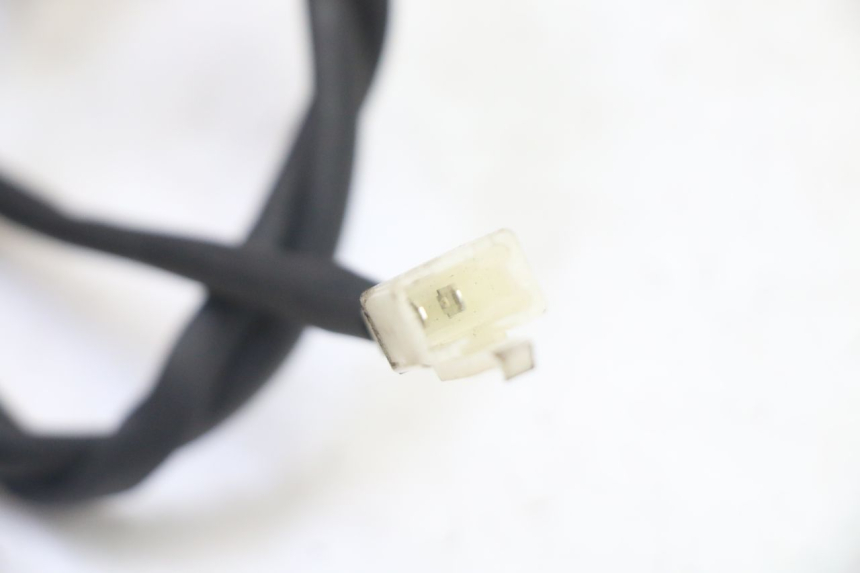 photo de ŚWIATŁO POZYCYJNE PEUGEOT KISBEE 4T 50 (2018 - 2022) - Zbliżenie techniczne