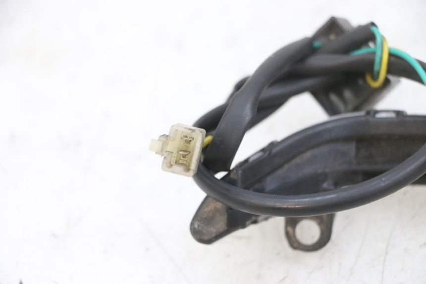 photo de ŚWIATŁO POZYCYJNE PEUGEOT KISBEE 4T 50 (2018 - 2022) - Inny kąt widzenia