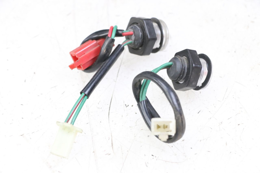 photo de ŚWIATŁO POZYCYJNE KYMCO X-TOWN XTOWN 125 (2016 - 2021) - Inny kąt widzenia