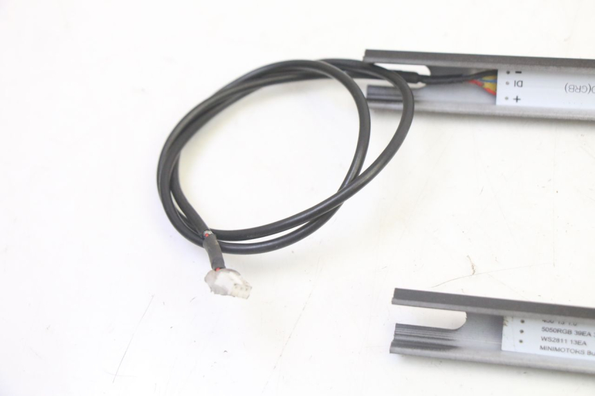 photo de ŚWIATŁO POZYCYJNE DUALTRON MINI SPECIAL 1 - Widok ogólny