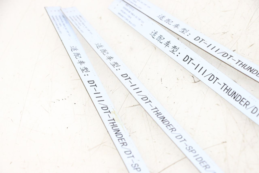 photo de ŚWIATŁO POZYCYJNE DUALTRON MINI SPECIAL 1 - Inny kąt widzenia