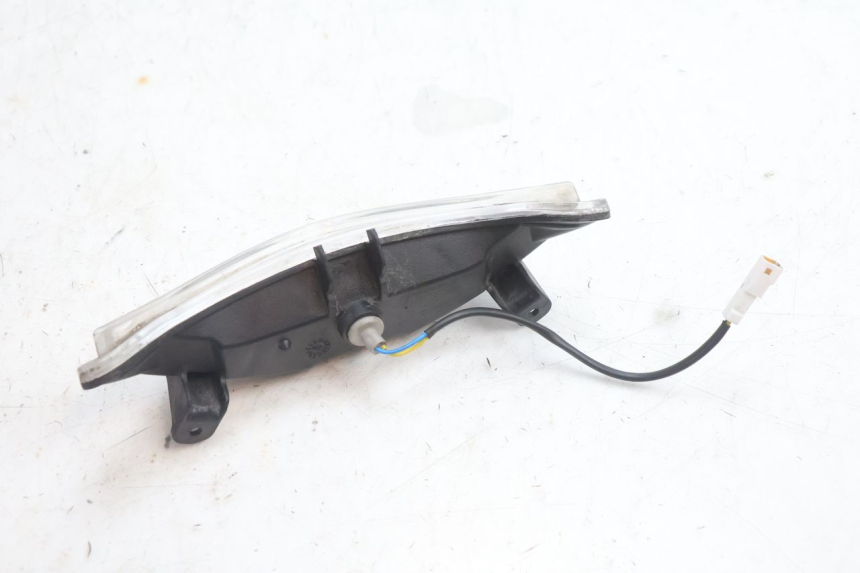 photo de ŚWIATŁO POZYCYJNE PIAGGIO MP3 500 (2016 - 2018) - Inny kąt widzenia