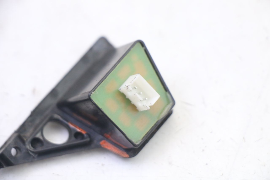 photo de ŚWIATŁO POZYCYJNE HERO S10 1 - Inny kąt widzenia