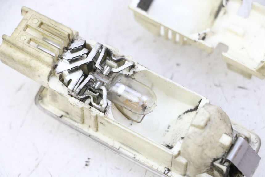 photo de ŚWIATŁO POZYCYJNE PEUGEOT SATELIS 125 (2013 - 2018) - Widok ogólny