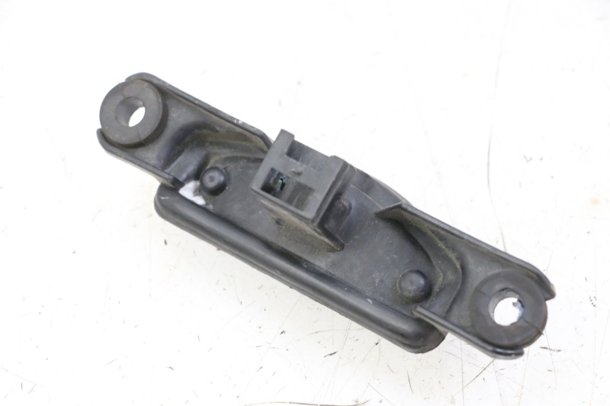 photo de ŚWIATŁO POZYCYJNE SUZUKI SV S 650 (1999 - 2002) - Zoom stanu zużycia