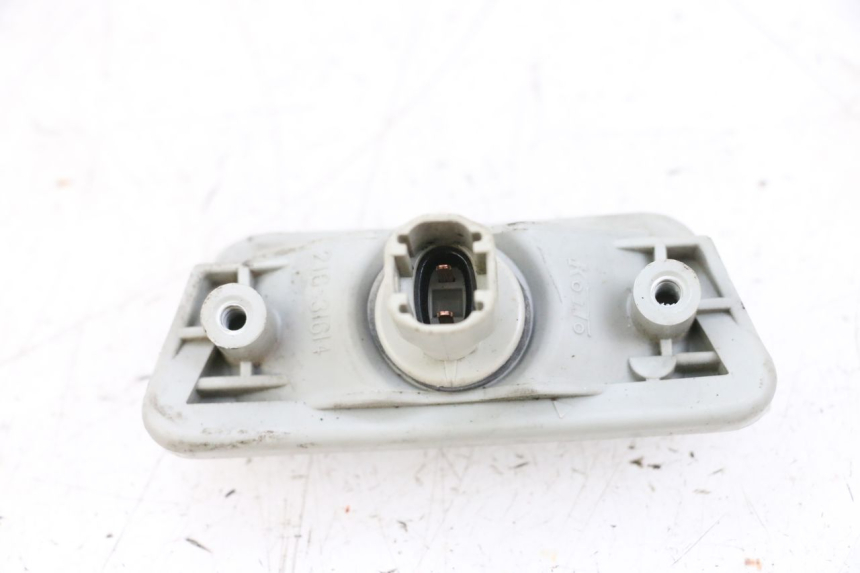 photo de ŚWIATŁO POZYCYJNE YAMAHA TDM ABS 900 (2002 - 2014) - Zoom stanu zużycia