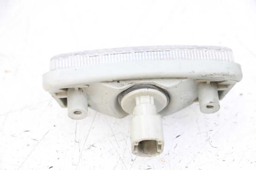 photo de ŚWIATŁO POZYCYJNE YAMAHA TDM ABS 900 (2002 - 2014) - Inny kąt widzenia