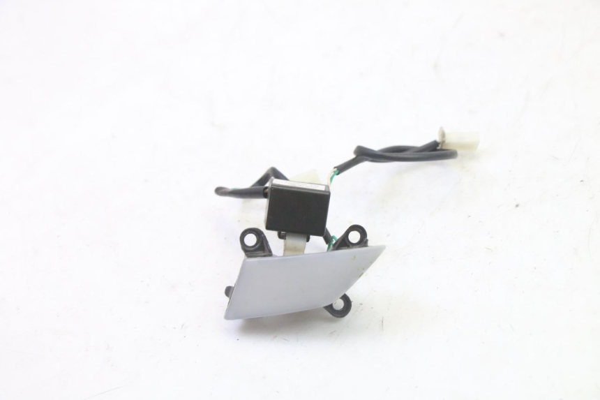 photo de ŚWIATŁO POZYCYJNE PEUGEOT TWEET 4T 50 (2018 - 2022) - Widok główny