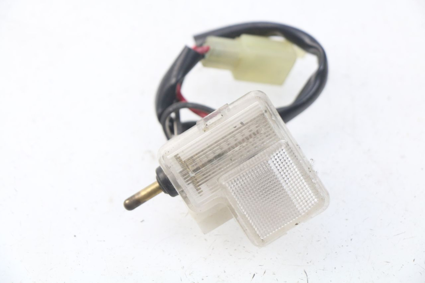 photo de ŚWIATŁO POZYCYJNE SUZUKI UC EPICURO 125 (1999 - 2003) - Widok główny