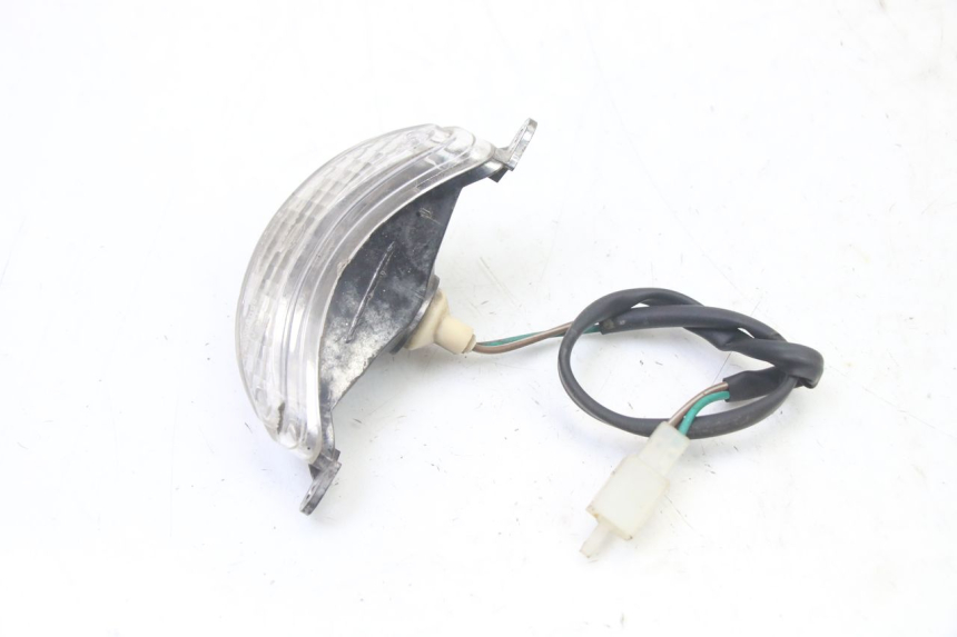 photo de ŚWIATŁO POZYCYJNE PEUGEOT V-CLIC VCLIC 50 (2007 - 2013) - Inny kąt widzenia