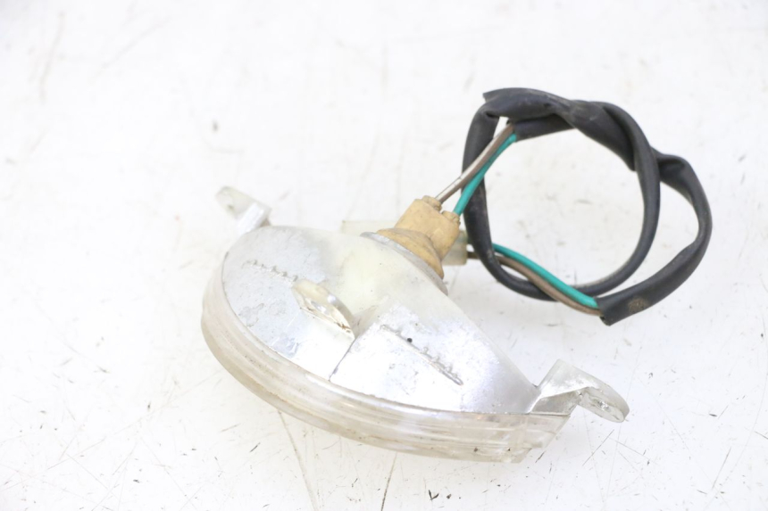 photo de ŚWIATŁO POZYCYJNE PEUGEOT V-CLIC VCLIC 50 (2007 - 2013) - Inny kąt widzenia