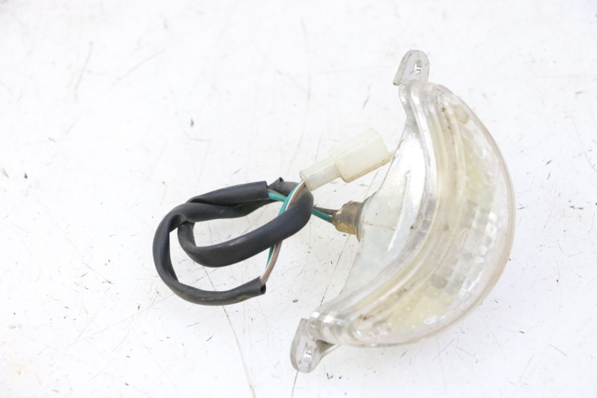 photo de ŚWIATŁO POZYCYJNE PEUGEOT V-CLIC VCLIC 50 (2007 - 2013) - Zbliżenie techniczne