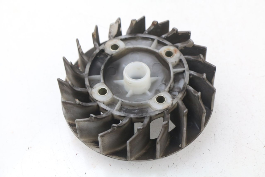 photo de WENTYLATOR KYMCO AGILITY CITY 2T 50 (2008 - 2016) - Zoom stanu zużycia