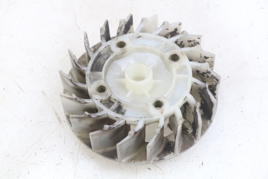 photo de WENTYLATOR KYMCO AGILITY NAKED RENOUVO 2T 50 (2011 - 2018) - Szczegół części