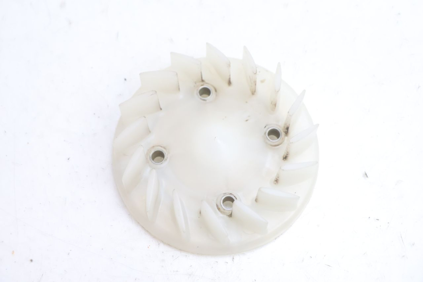 photo de WENTYLATOR KYMCO AGILITY PREMIUM 50 (2007 - 2010) - Widok główny