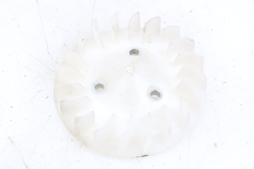 photo de WENTYLATOR MBK BOOSTER SPIRIT 50 (2004 - 2017) - Widok główny