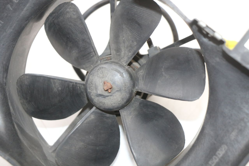 photo de WENTYLATOR BMW C1 125 (2000 - 2003) - Zoom stanu zużycia