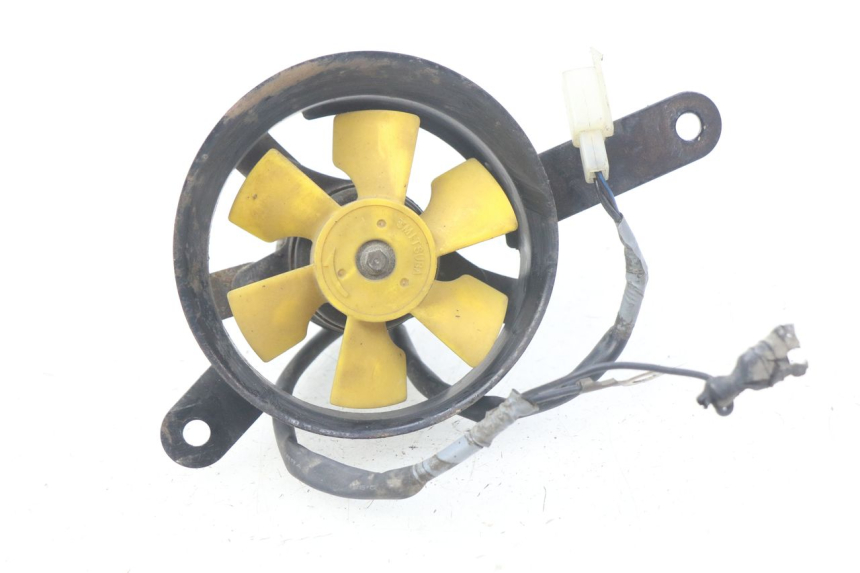 photo de WENTYLATOR HONDA CBR R 125 (2003 - 2006) - Inny kąt widzenia