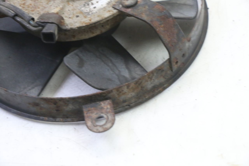 photo de WENTYLATOR HONDA CBR RR FIREBLADE 900 (1992 - 1994) - Oznaczenia i referencje