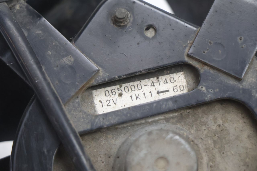 photo de WENTYLATOR KAWASAKI ER-6 ER6 N 650 (2005 - 2009) - Zbliżenie techniczne
