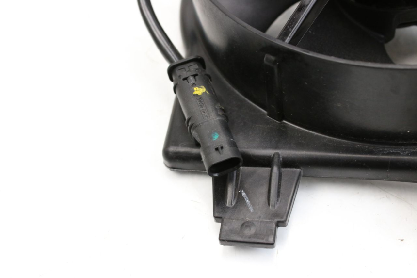 photo de WENTYLATOR BMW F GS K81 850 (2018 - 2023) - Inny kąt widzenia