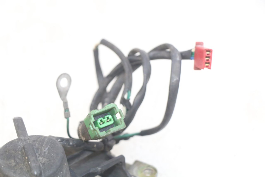 photo de WENTYLATOR HONDA FES PANTHEON 2T 125 (1998 - 2002) - Zoom stanu zużycia