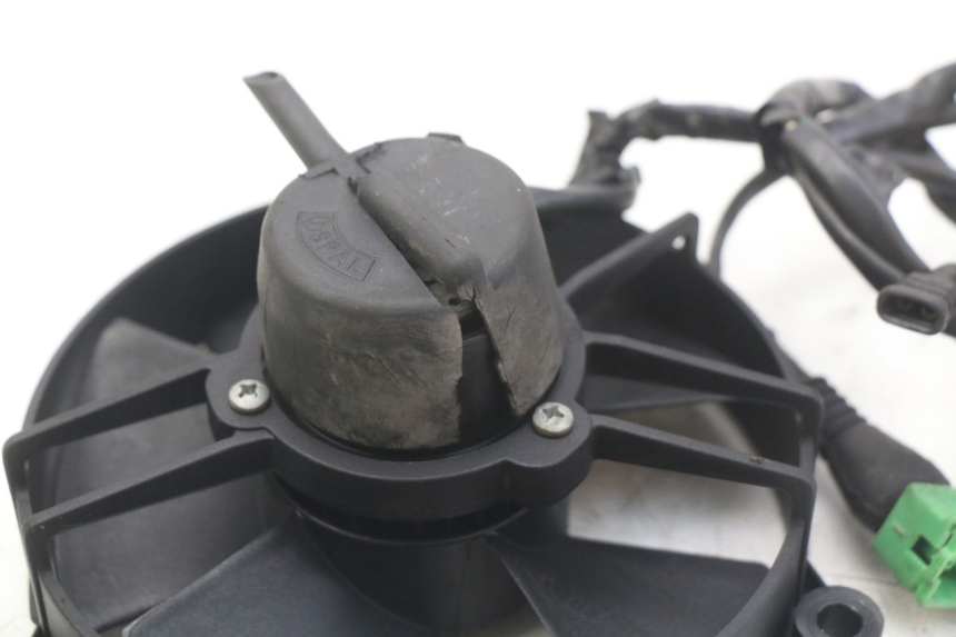 photo de WENTYLATOR HONDA FES PANTHEON 2T 125 (1998 - 2002) - Szczegół części