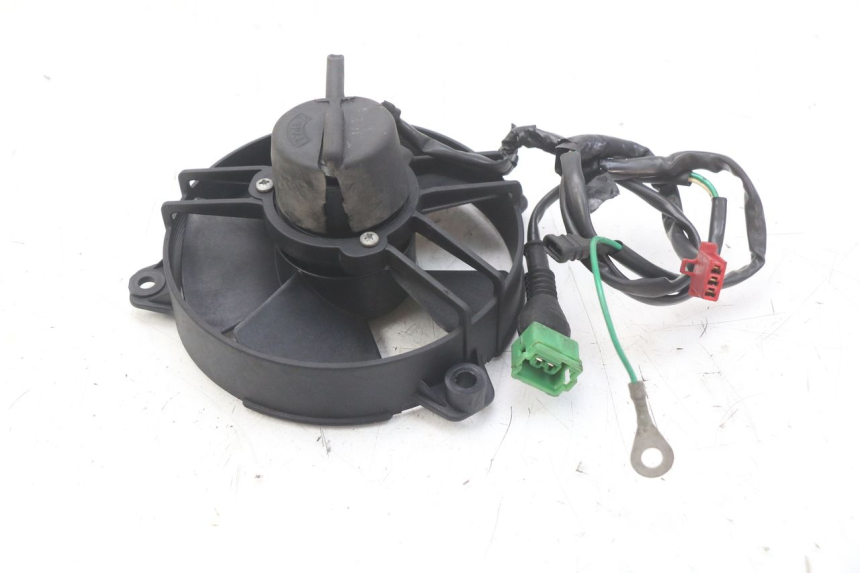 photo de WENTYLATOR HONDA FES PANTHEON 2T 125 (1998 - 2002) - Inny kąt widzenia