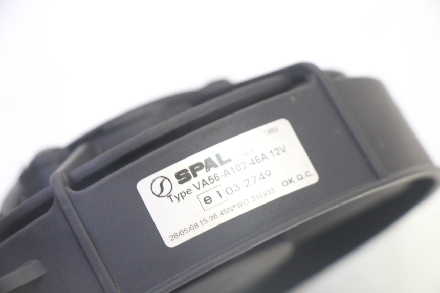 photo de WENTYLATOR HONDA FES S-WING SWING ABS 125 (2007 - 2015) - Inny kąt widzenia